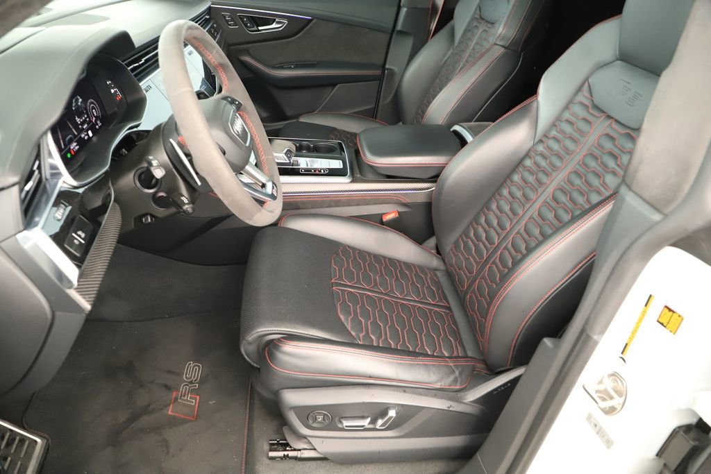 Certified 2022 Audi RS Q8 4.0T w/ Carbon Optic Package image 23