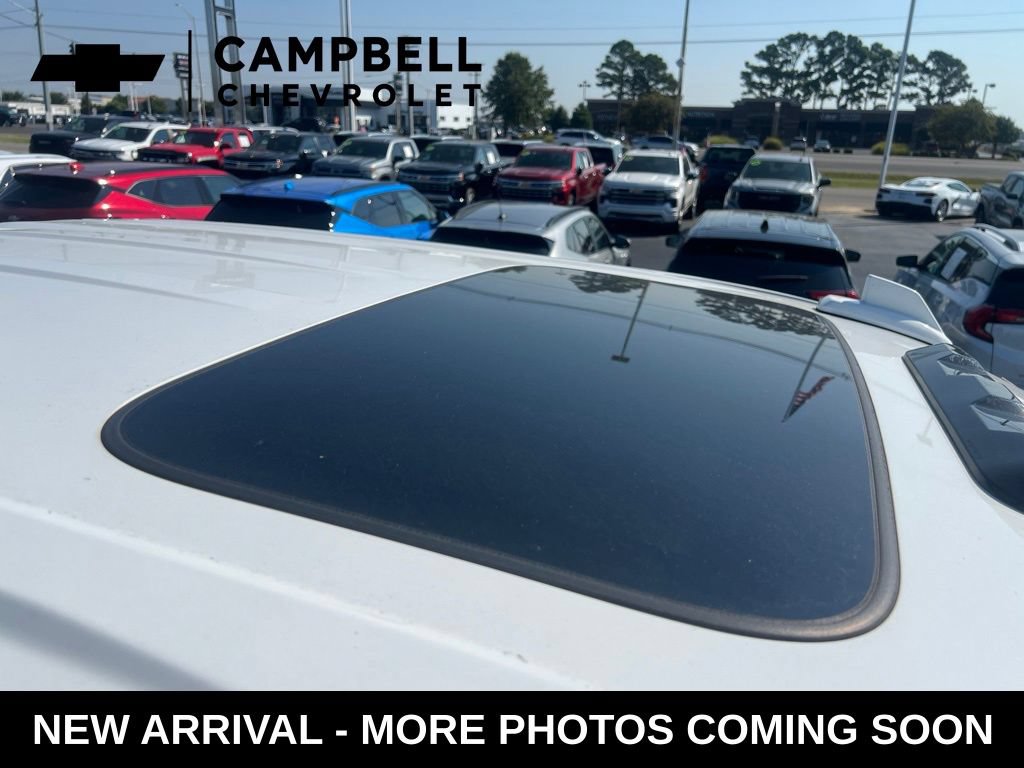Used 2022 Chevrolet Silverado 2500 LTZ w/ LTZ Premium Package AWD/4WD image 9
