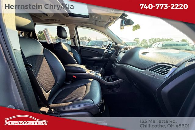 Used 2020 Dodge Journey Crossroad w/ Popular Equipment Group FWD image 26