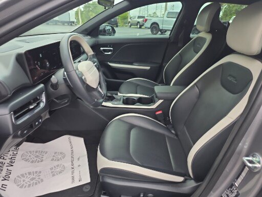Used 2025 Kia K4 GT-Line w/ GT-Line Premium Package FWD image 10