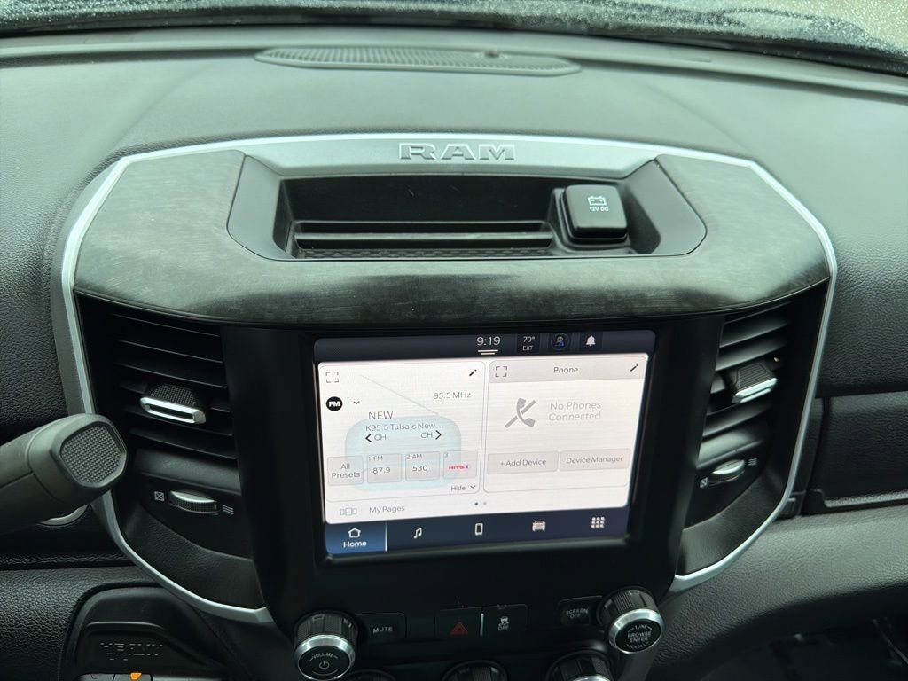 Used 2024 RAM 2500 Big Horn AWD/4WD image 24