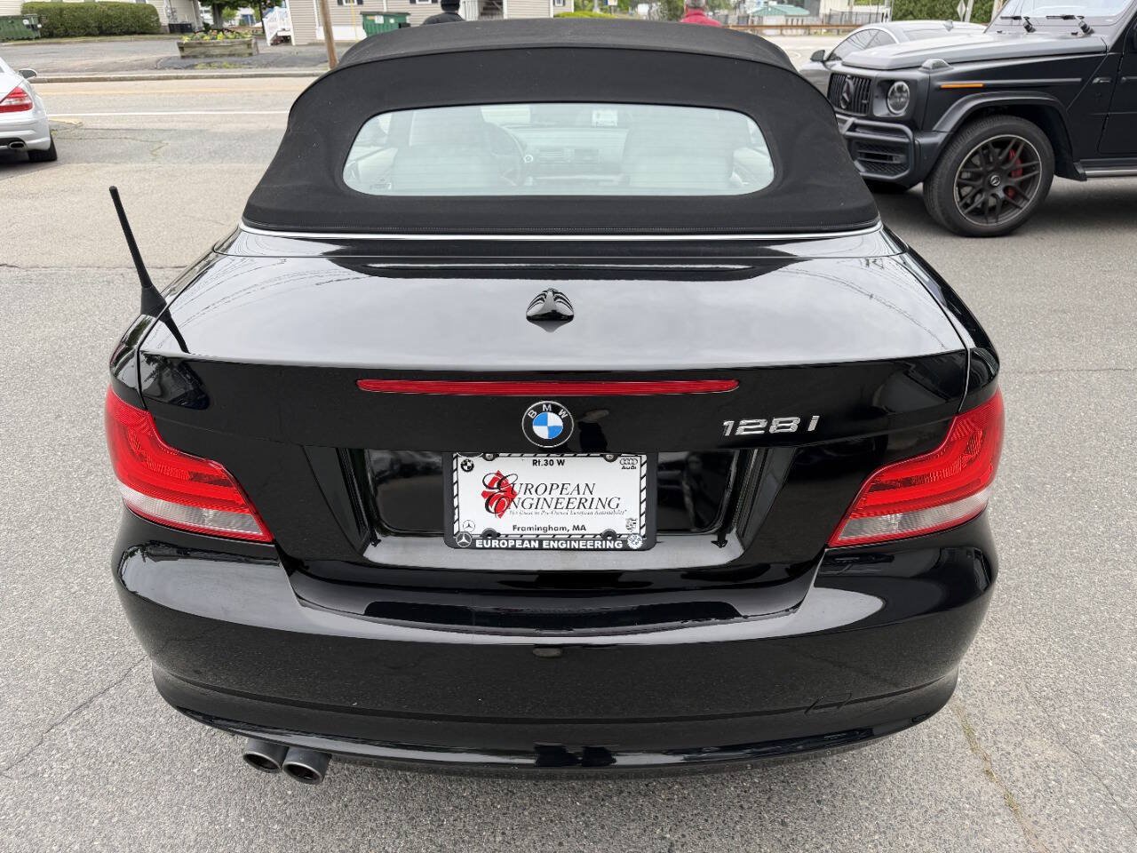 Used 2012 BMW 128i Convertible RWD image 7
