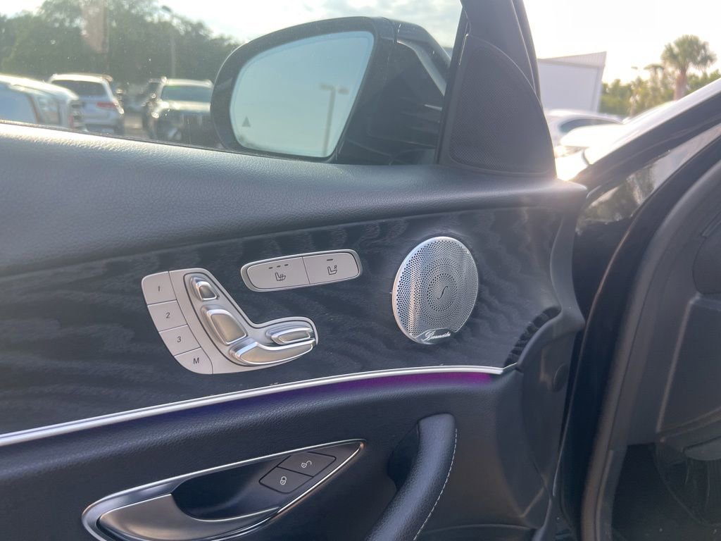 Used 2019 Mercedes-Benz E 300 image 8