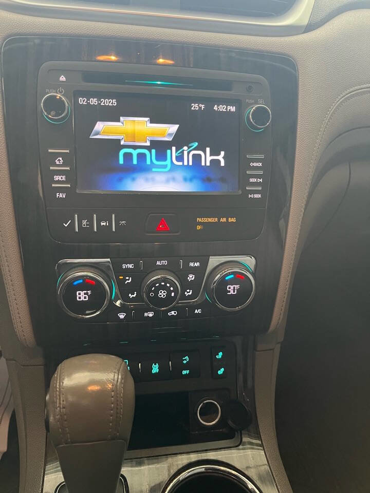 Used 2014 Chevrolet Traverse LT image 21