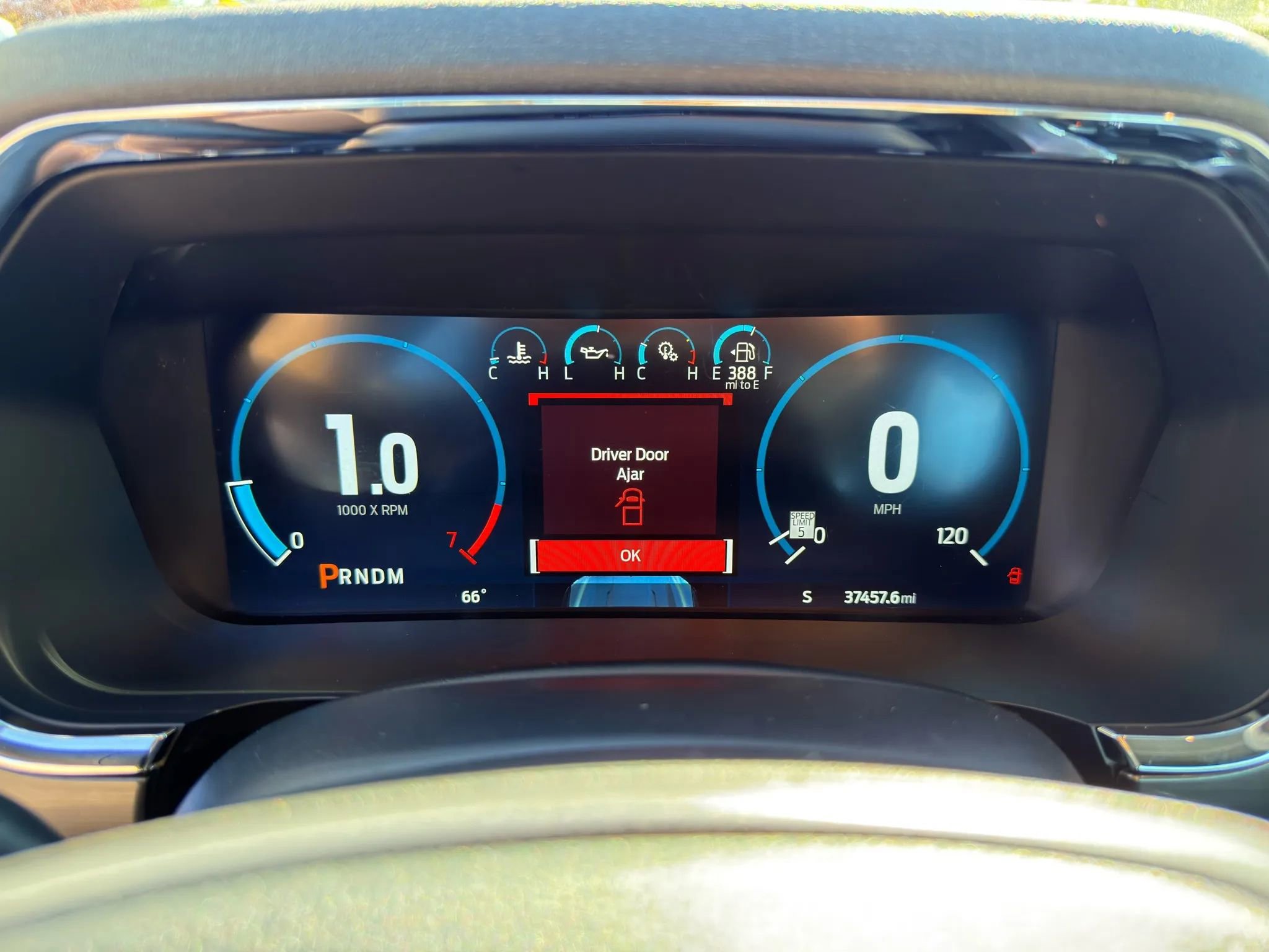 Used 2023 Ford F150 Lariat w/ Trailer Tow Package image 28