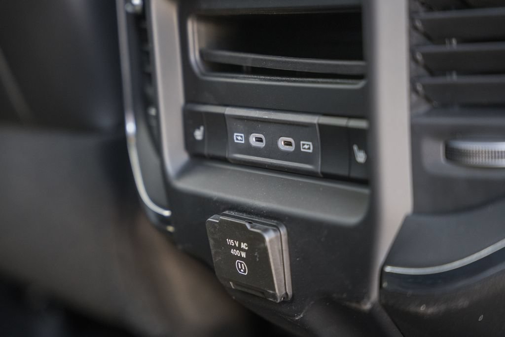New 2026 RAM 2500 Laramie AWD/4WD image 40
