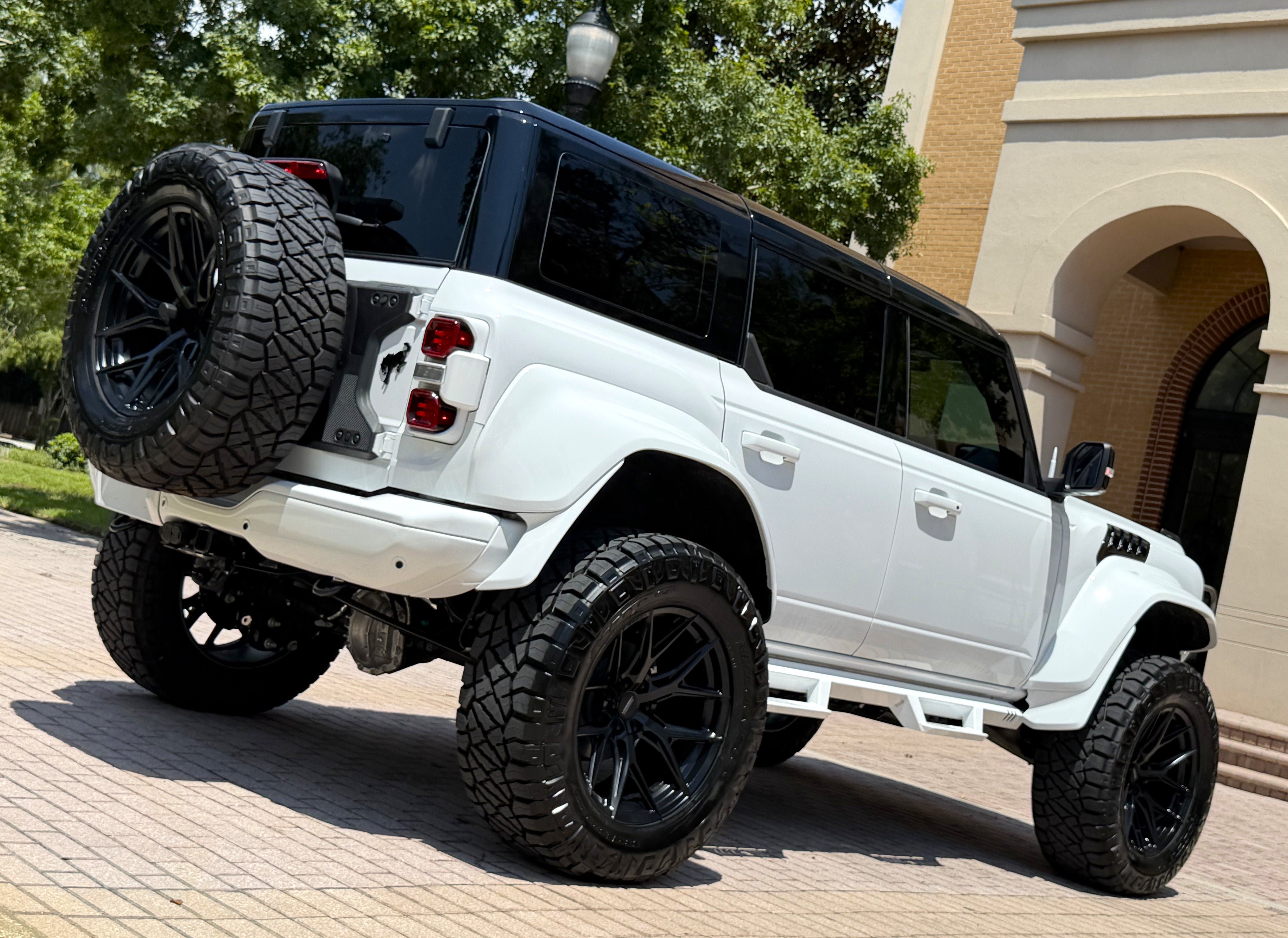 Used 2026 Ford Bronco Raptor AWD/4WD image 14