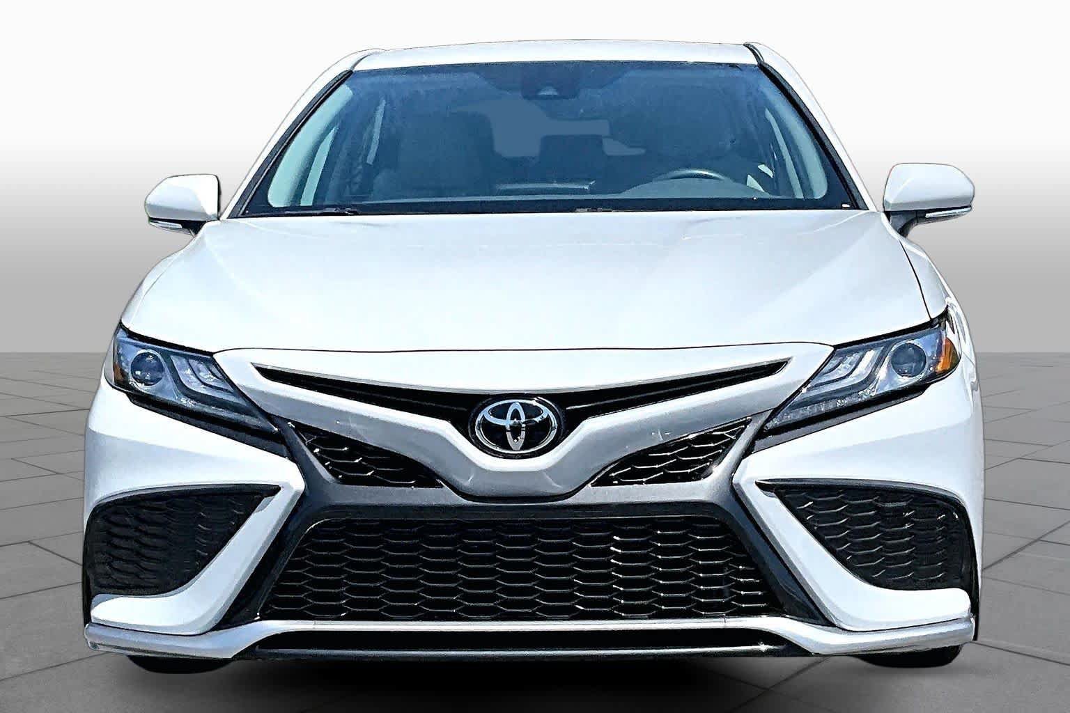 Used 2023 Toyota Camry XSE w/ Cold Weather Package AWD/4WD image 4