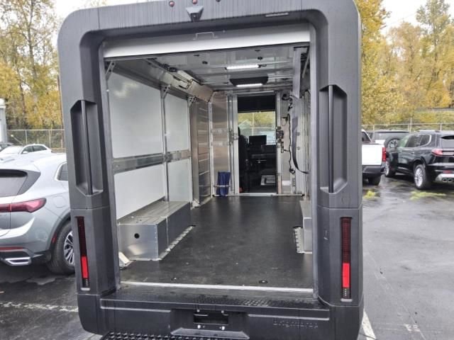 Used 2024 Chevrolet Brightdrop 600 w/ Battery Pack, Max Range image 5