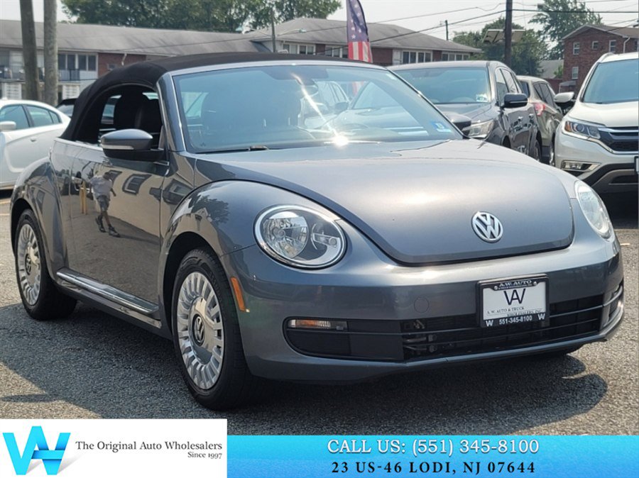 Used 2016 Volkswagen Beetle 1.8T S FWD image 8