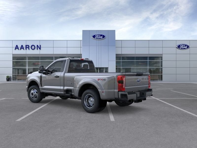 New 2026 Ford F350 4x4 Regular Cab DRW Super Duty image 5