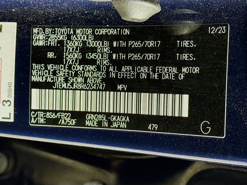 Used 2024 Toyota 4Runner SR5 image 32