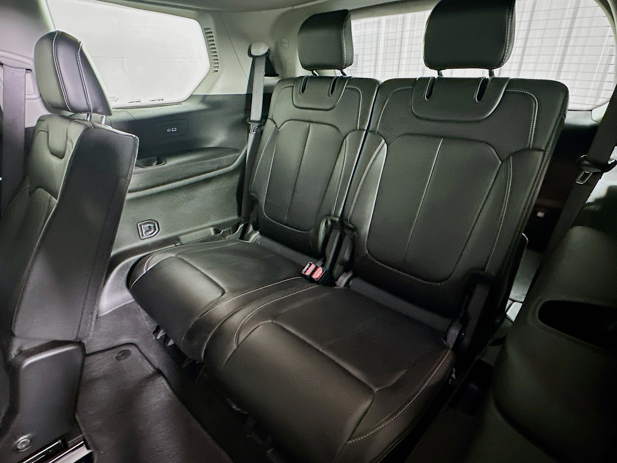 Used 2021 Jeep Grand Cherokee L Limited image 29