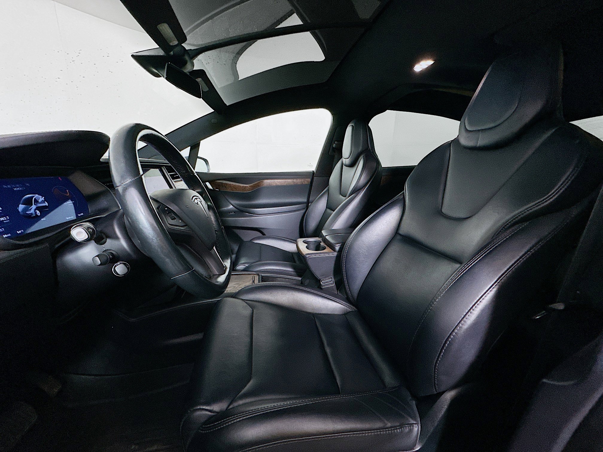 Used 2018 Tesla Model X 100D image 13