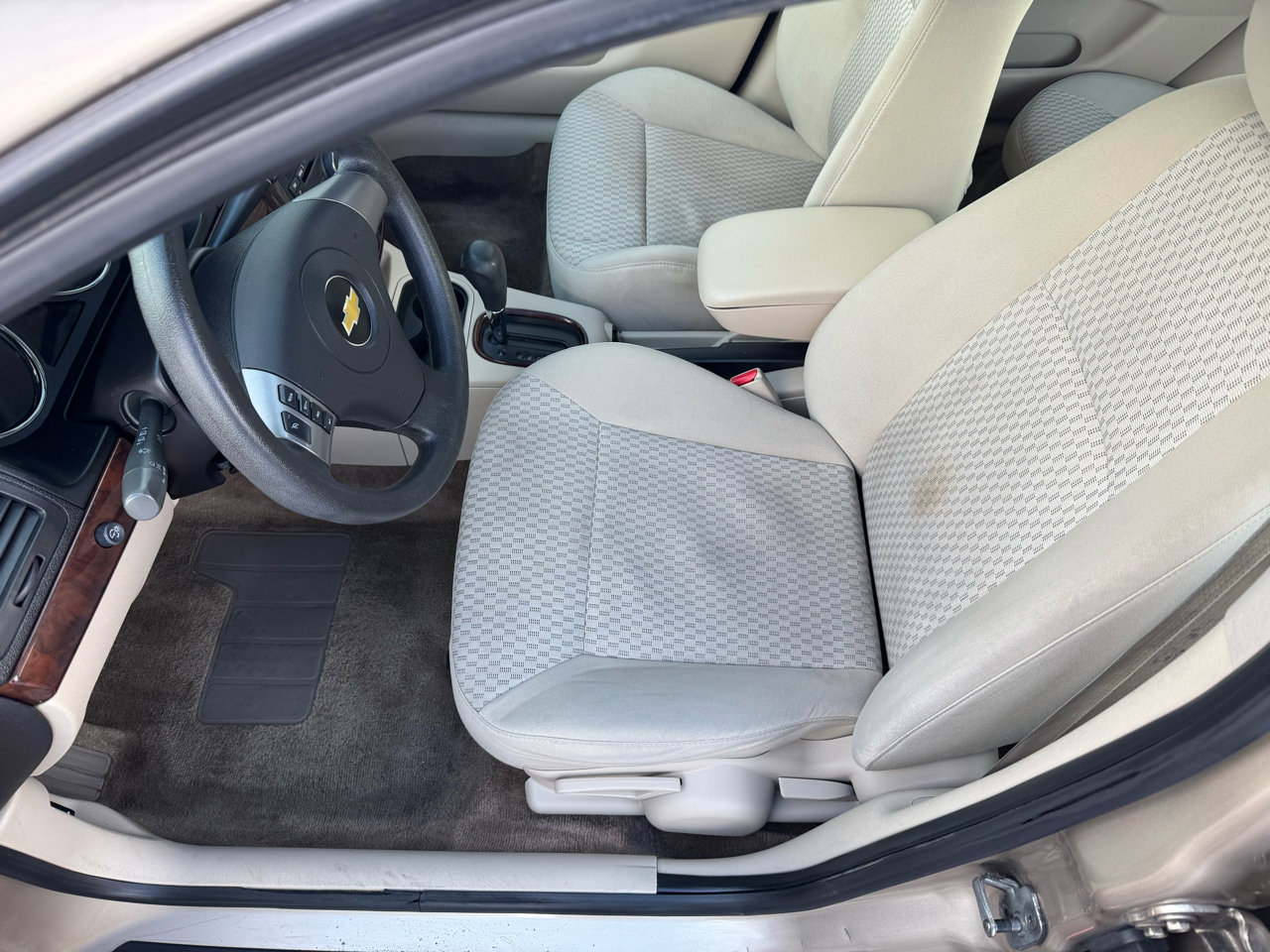 Used 2008 Chevrolet Cobalt LT image 8