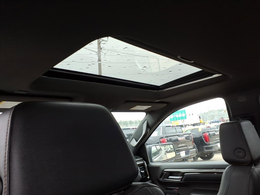 Used 2023 GMC Sierra 1500 AT4 w/ AT4 Premium Package image 21