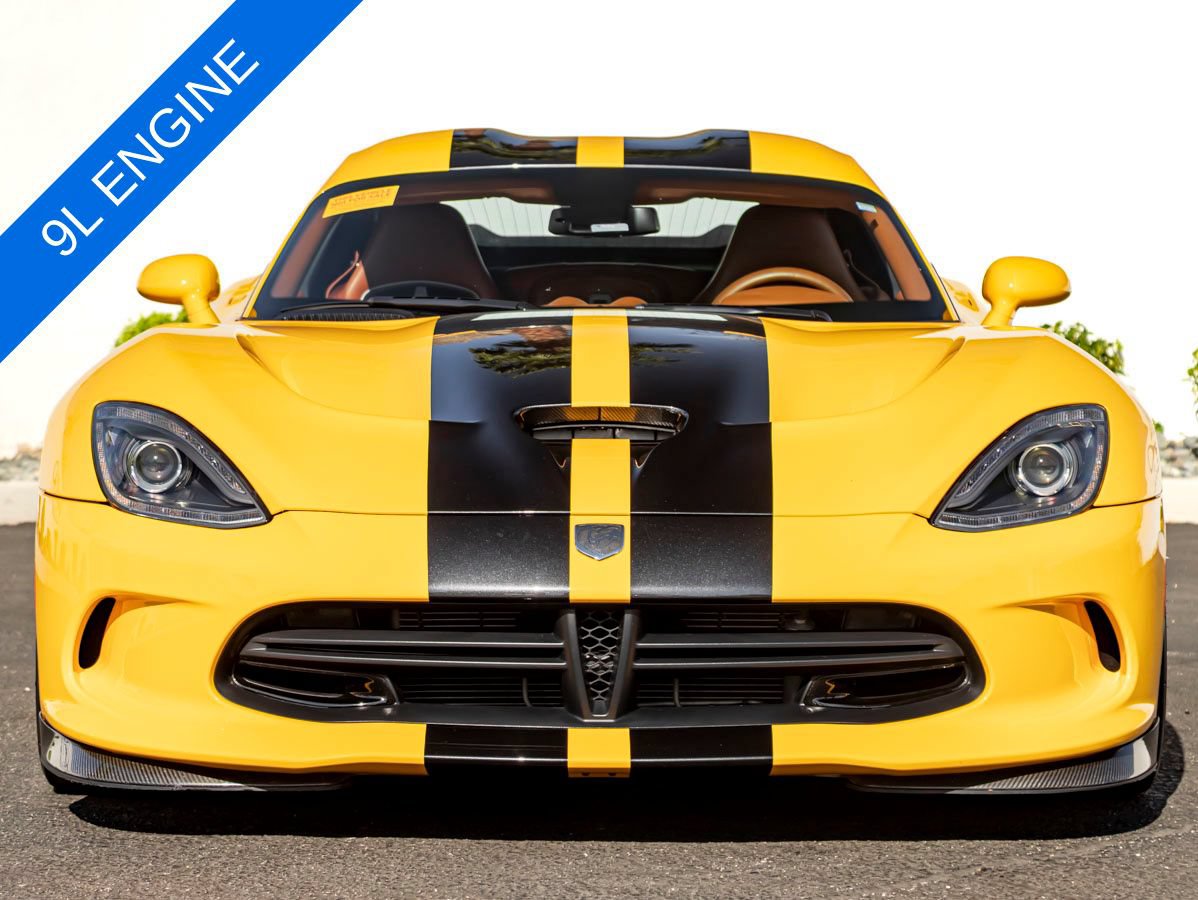 Used 2014 SRT Viper GTS w/ GTS Laguna Interior Package RWD image 3
