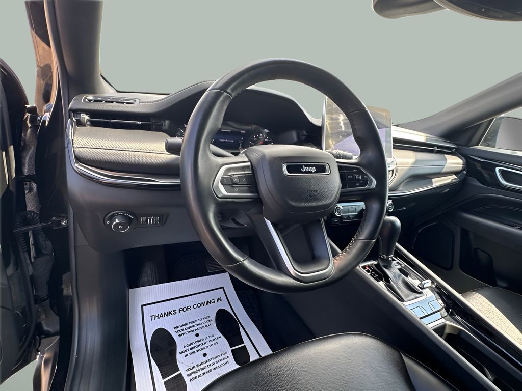 Used 2022 Jeep Compass Altitude w/ Convenience Group image 12