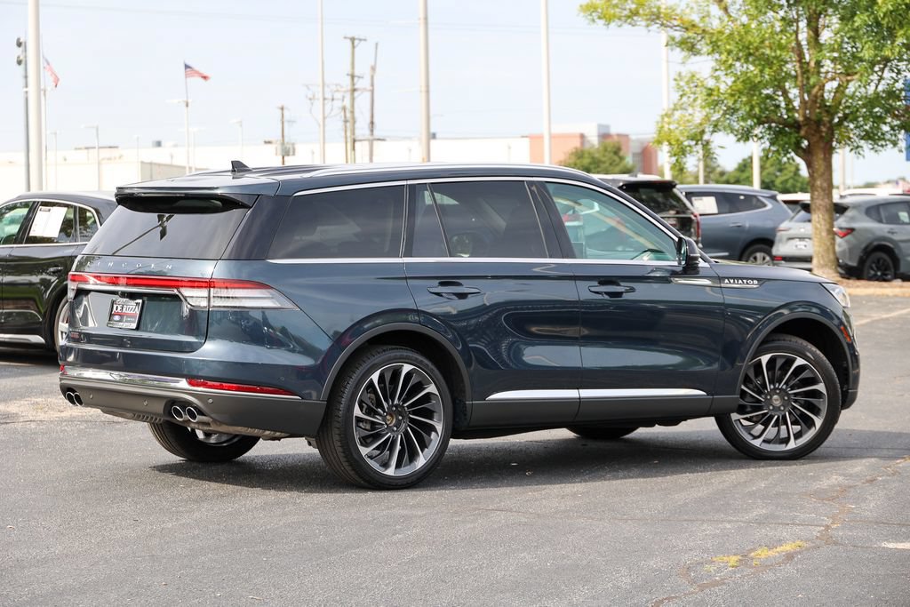 Certified 2024 Lincoln Aviator Reserve w/ Equipment Group 201A AWD/4WD image 36