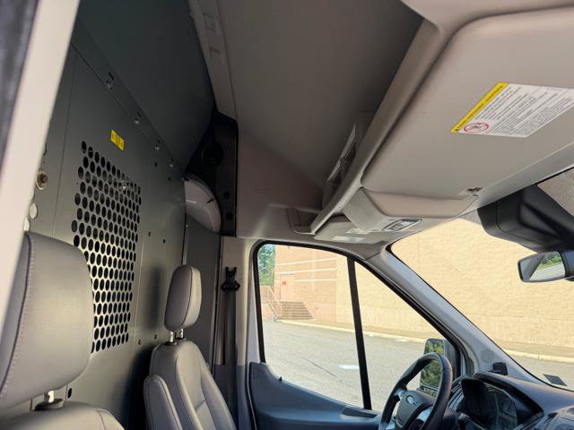 Used 2017 Ford Transit 250 148 High Roof RWD image 14