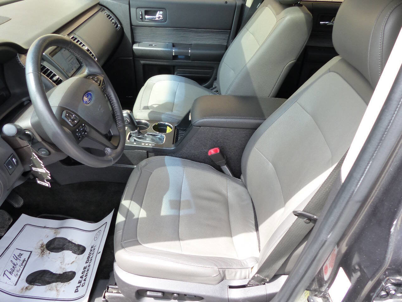 Used 2018 Ford Flex SEL FWD image 13