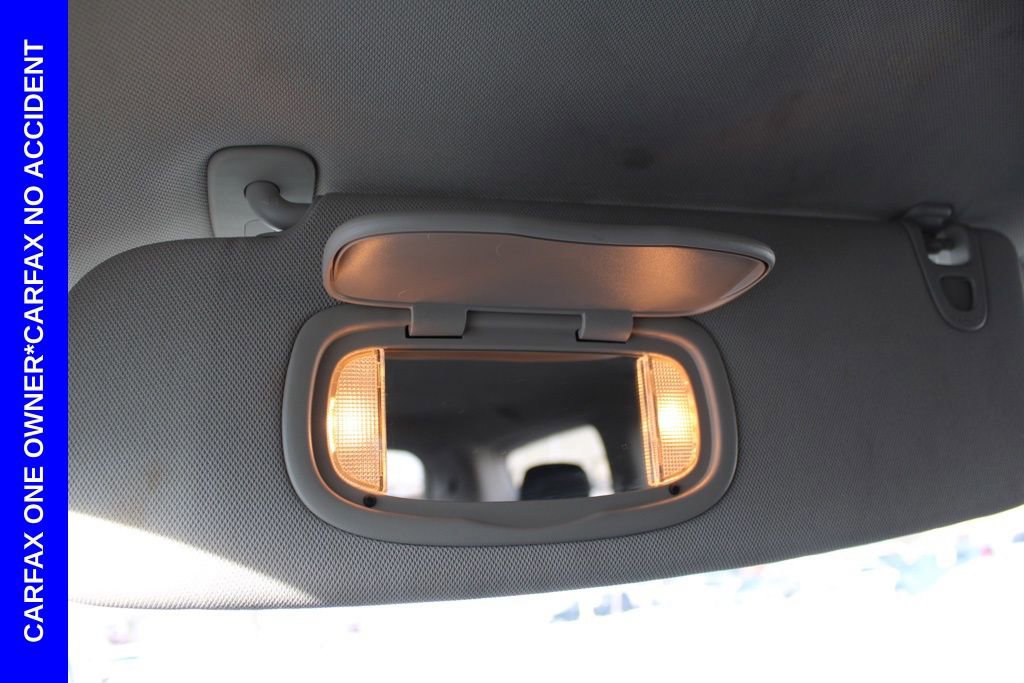 Used 2023 Chrysler Pacifica Touring-L image 44