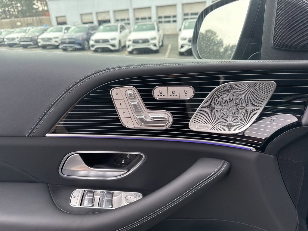 New 2026 Mercedes-Benz GLS 63 AMG 4MATIC image 12