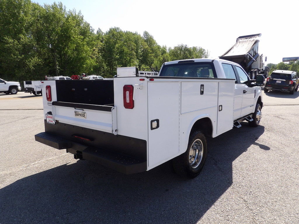 Used 2019 Ford F350 XL w/ Power Equipment Group AWD/4WD image 7