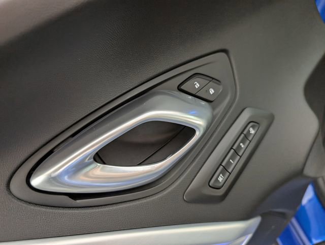 Used 2018 Chevrolet Camaro SS image 22