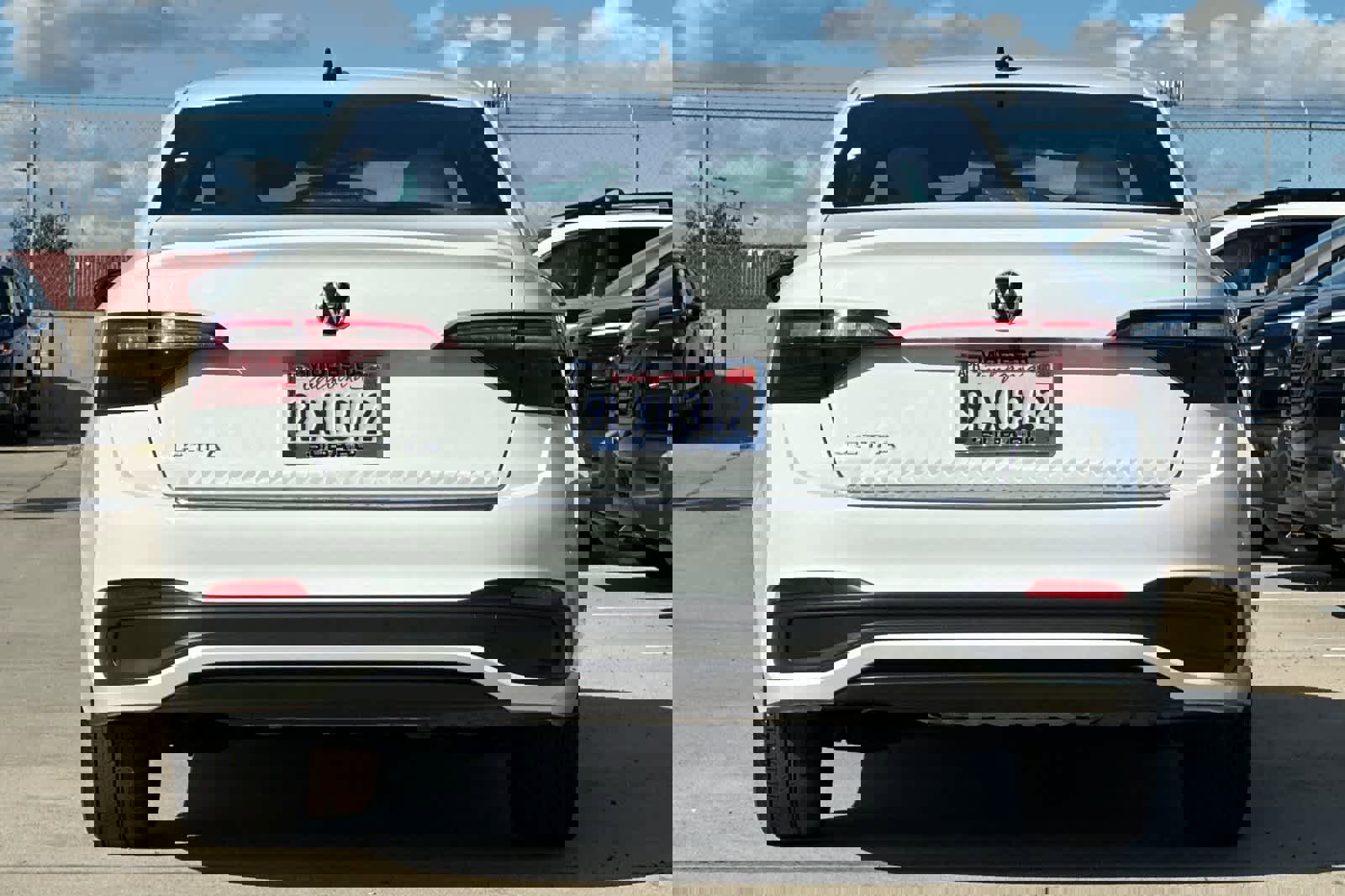 Used 2024 Volkswagen Jetta Sport image 4