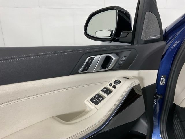 Used 2021 BMW X5 xDrive40i w/ Premium Package AWD/4WD image 30