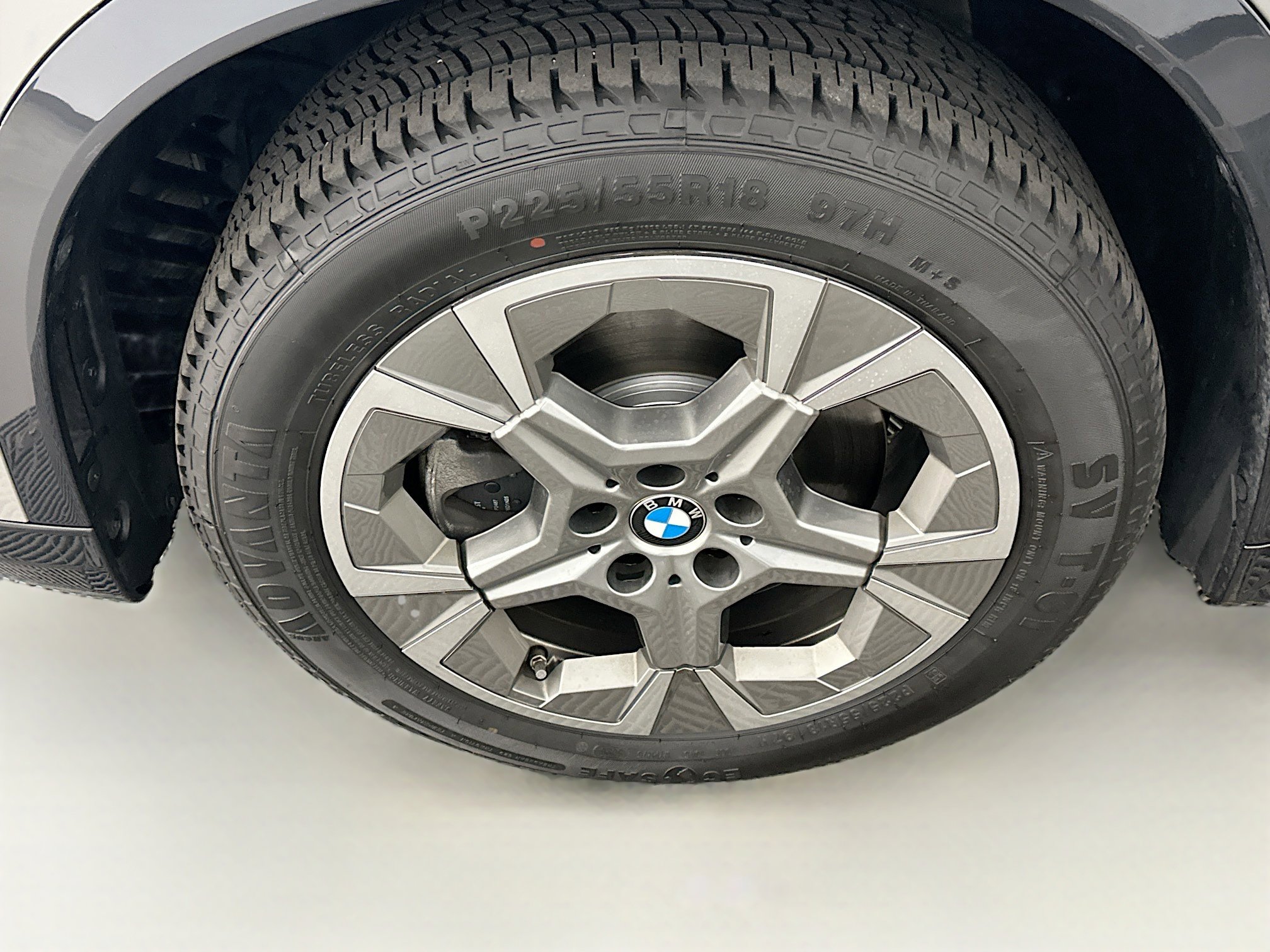 Used 2025 BMW X1 xDrive28i image 11