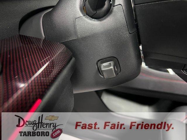 New 2026 Chevrolet Traverse RS w/ LPO, Floor Liner Package FWD image 31