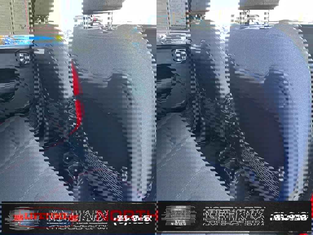 Used 2025 Jeep Wrangler Unlimited Rubicon image 24