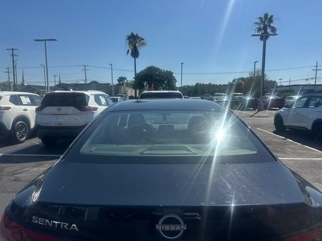 Used 2024 Nissan Sentra S FWD image 8