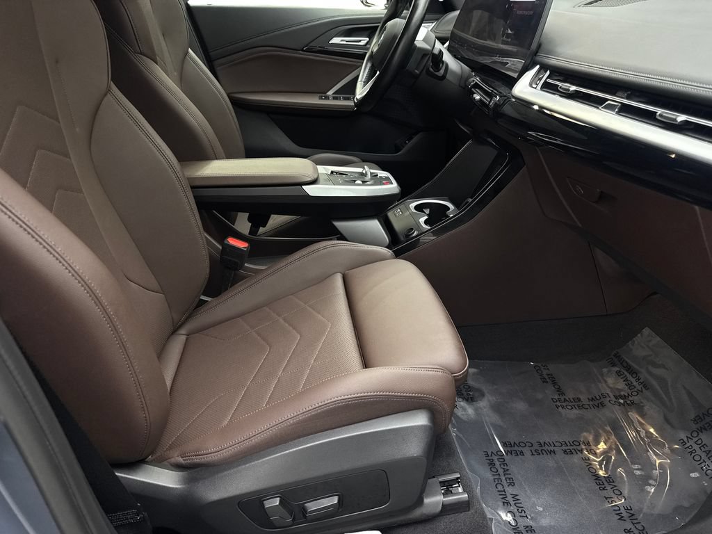 Used 2023 BMW X1 xDrive28i w/ Premium Package AWD/4WD image 45