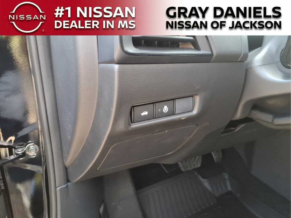 New 2026 Nissan Sentra SV w/ SV Convenience Package FWD image 12