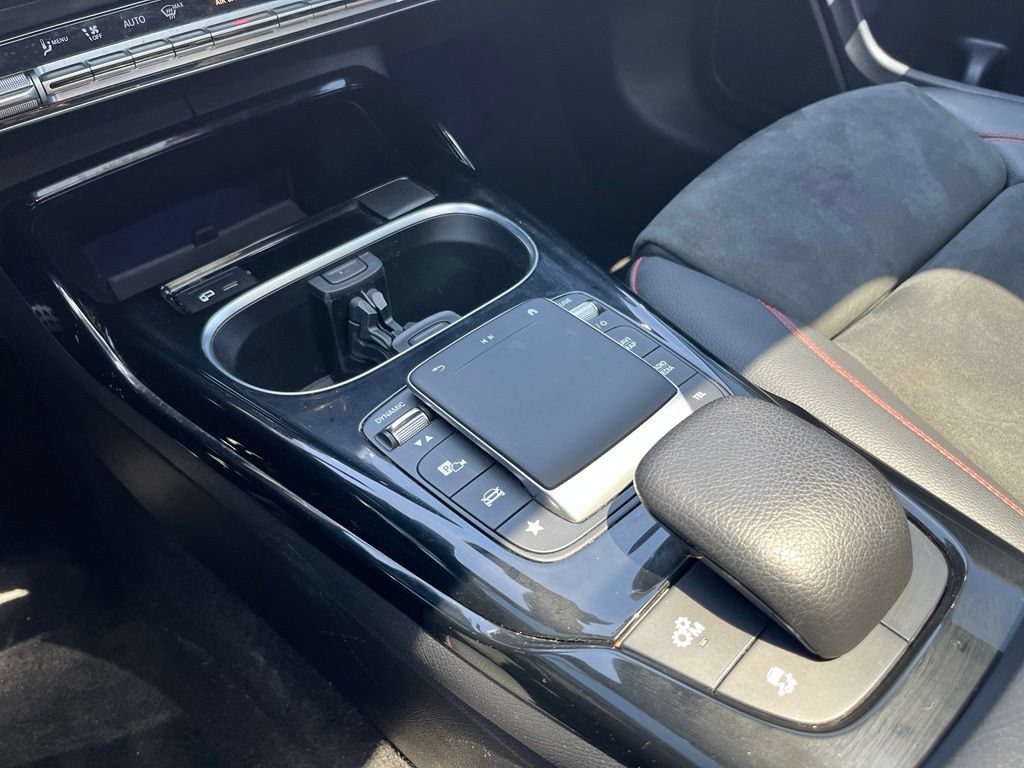 Used 2022 Mercedes-Benz CLA 35 AMG 4MATIC image 25
