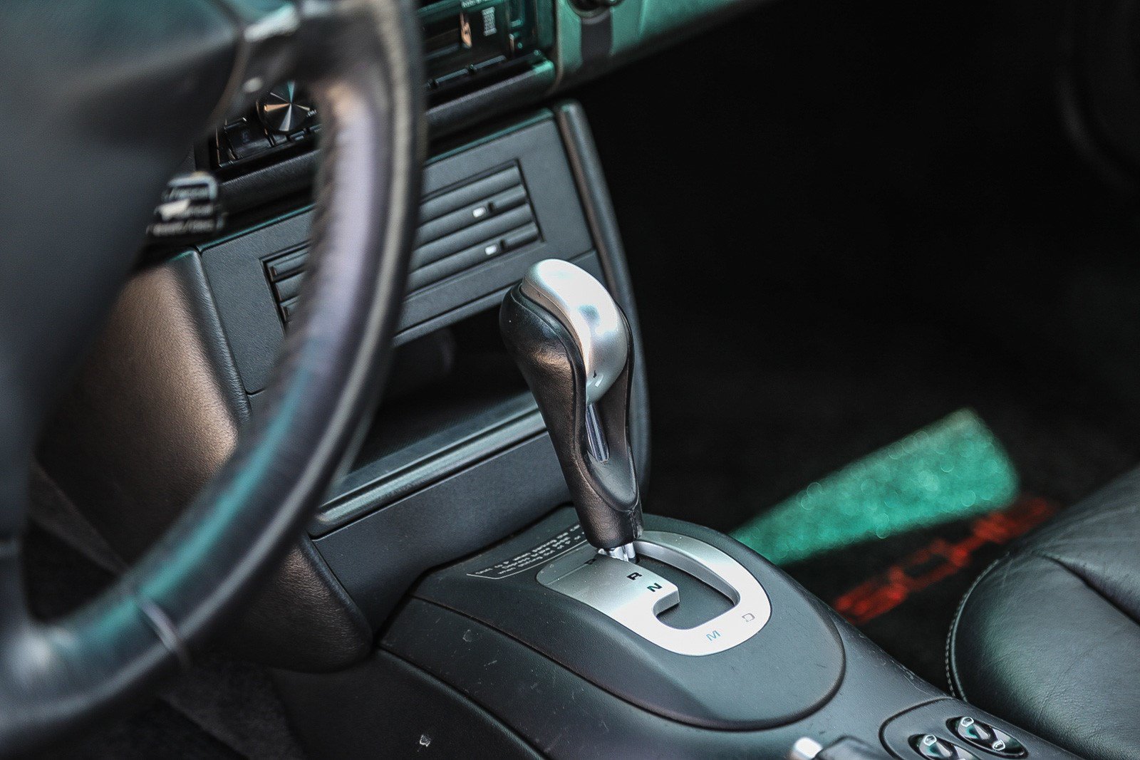 Used 2000 Porsche 911 Carrera RWD image 19
