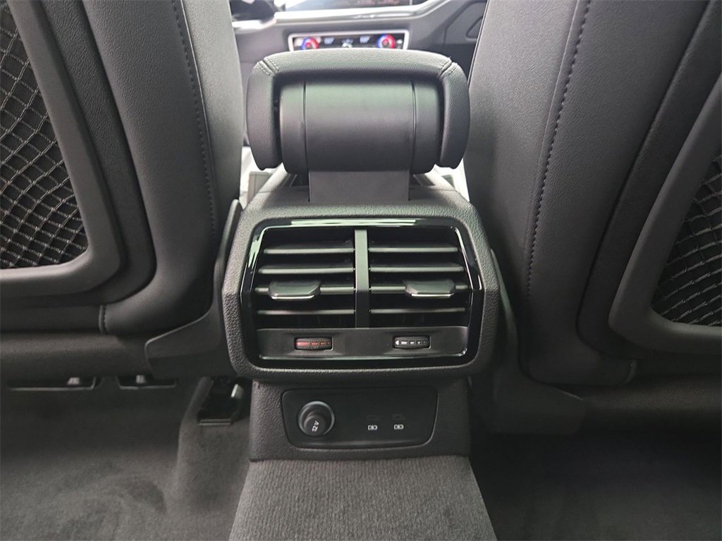 New 2025 Audi Q3 2.0T Premium image 22