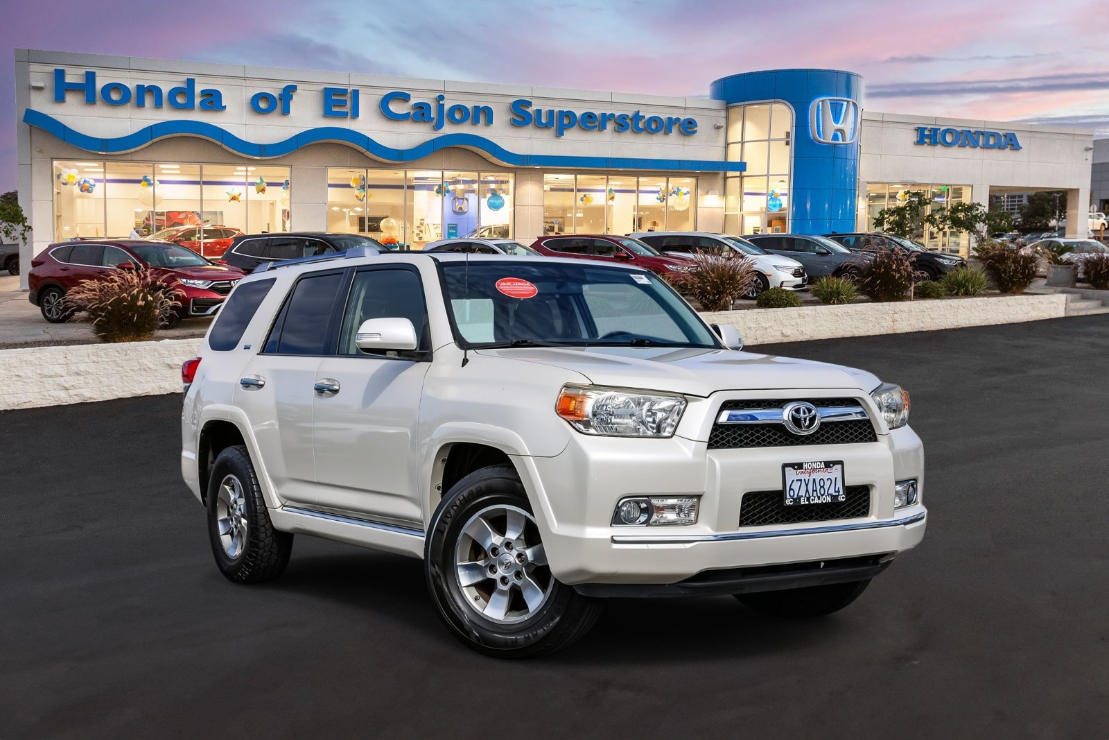 Used 2013 Toyota 4Runner SR5 w/ Convenience Pkg RWD image 1