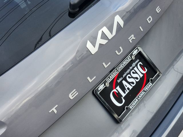 Used 2025 Kia Telluride S image 12