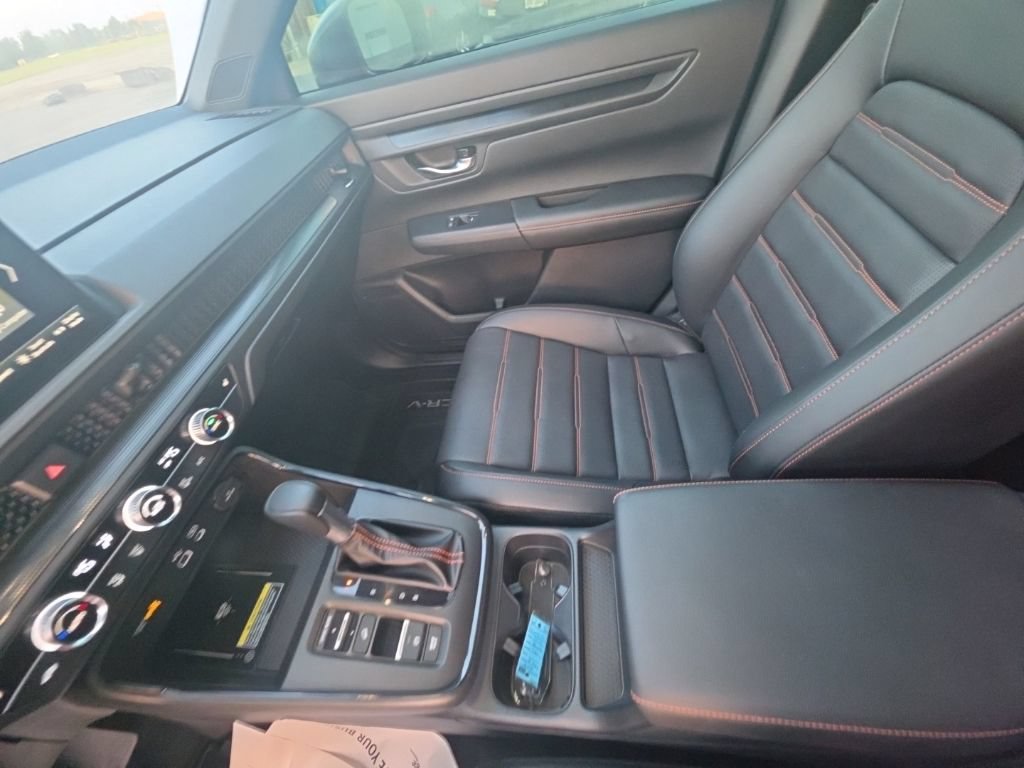 Used 2025 Honda CR-V Sport-L image 25
