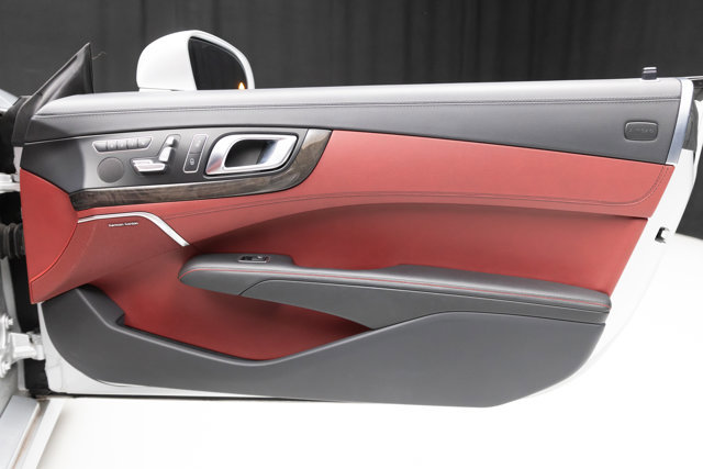 Used 2013 Mercedes-Benz SL 550 image 64