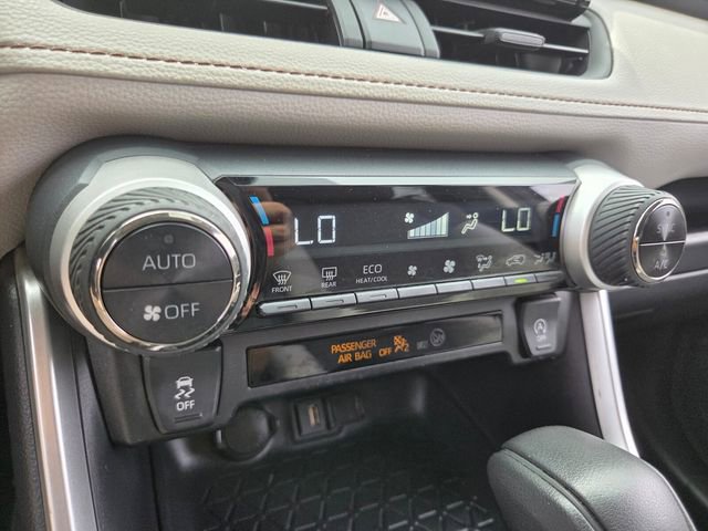 Used 2020 Toyota RAV4 XLE w/ All Weather Liner Package image 25