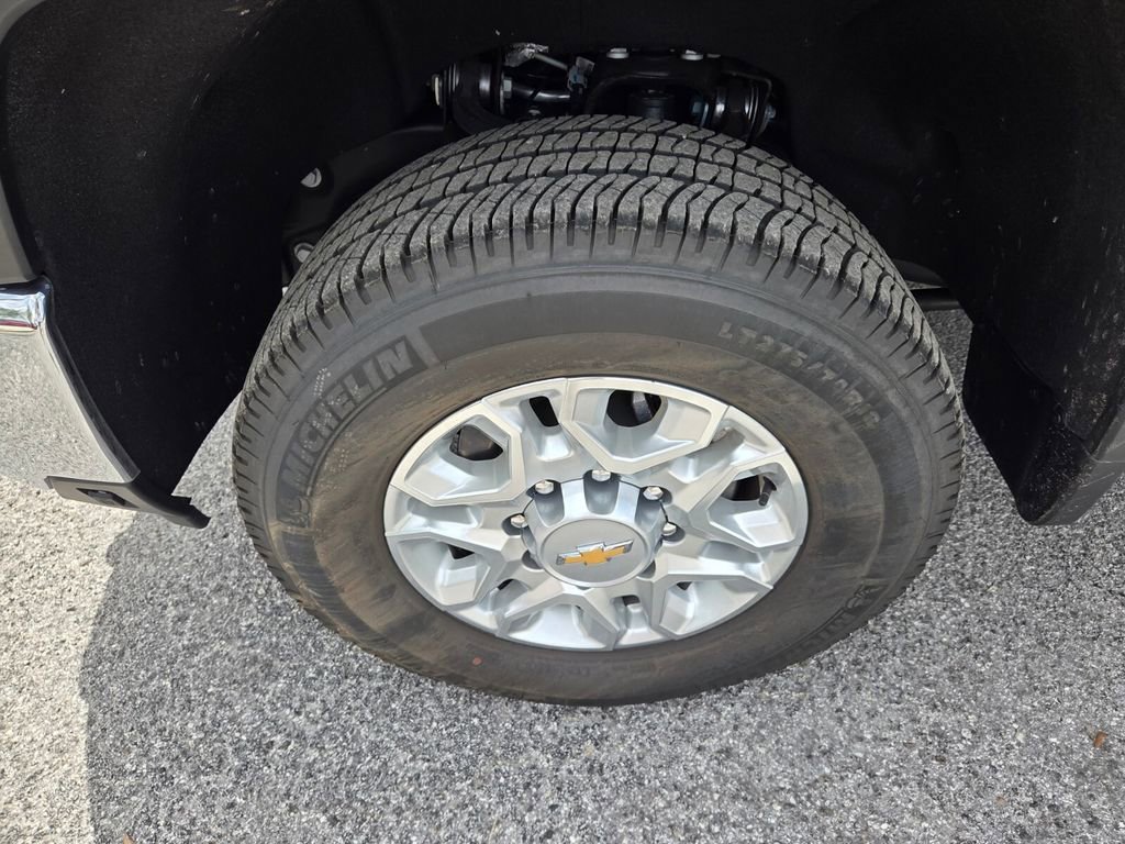 Certified 2025 Chevrolet Silverado 3500 LTZ w/ LTZ Convenience Package image 21