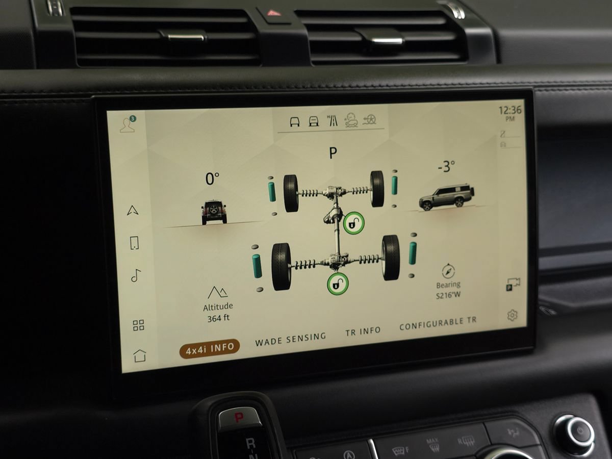 Used 2023 Land Rover Defender 130 X AWD/4WD image 50