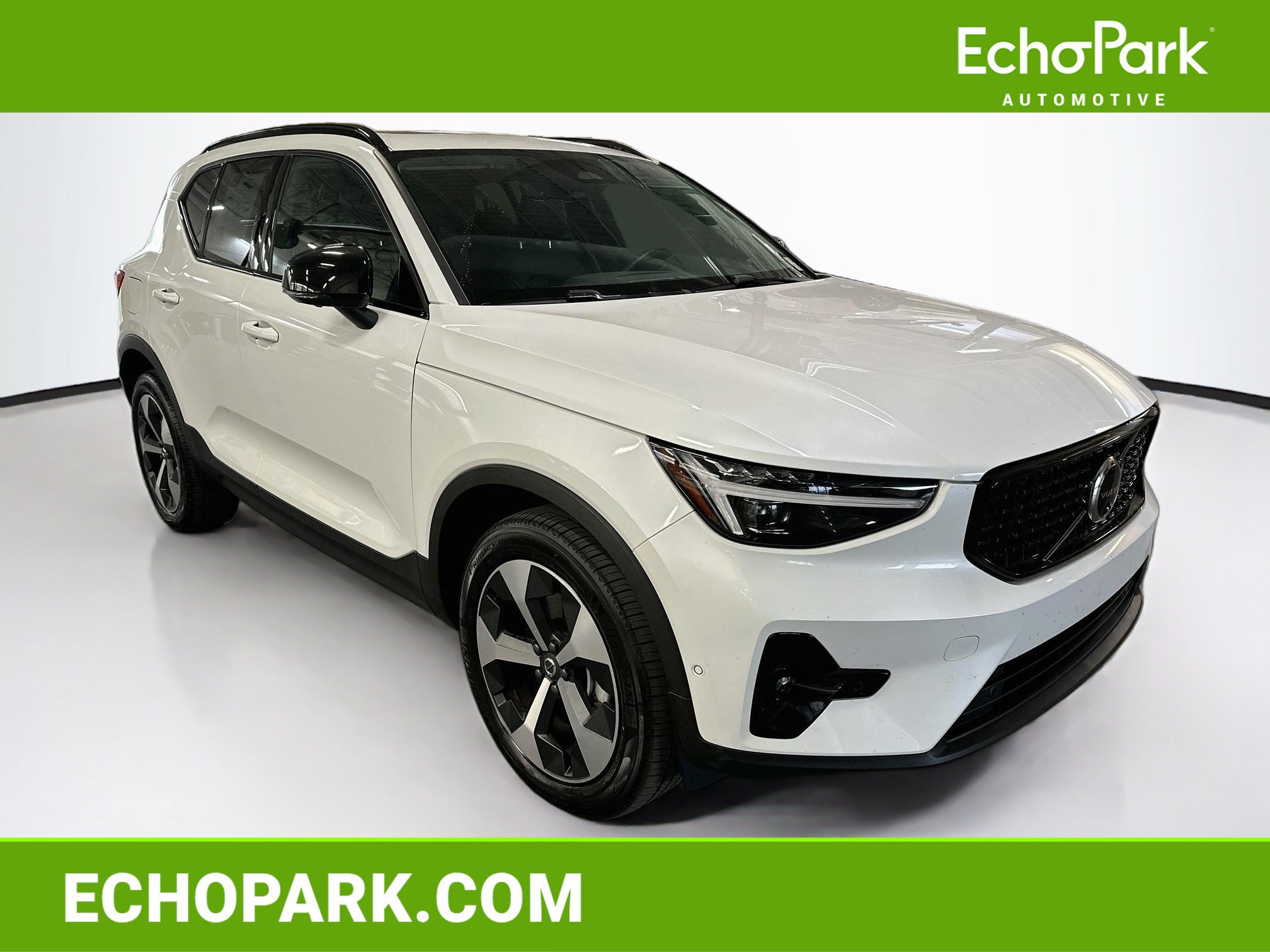 Used 2026 Volvo XC40 B5 Plus