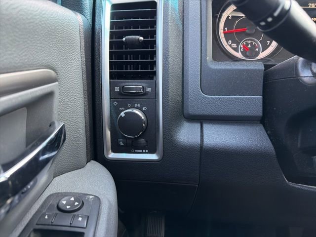 Used 2016 RAM 1500 Classic SLT image 16