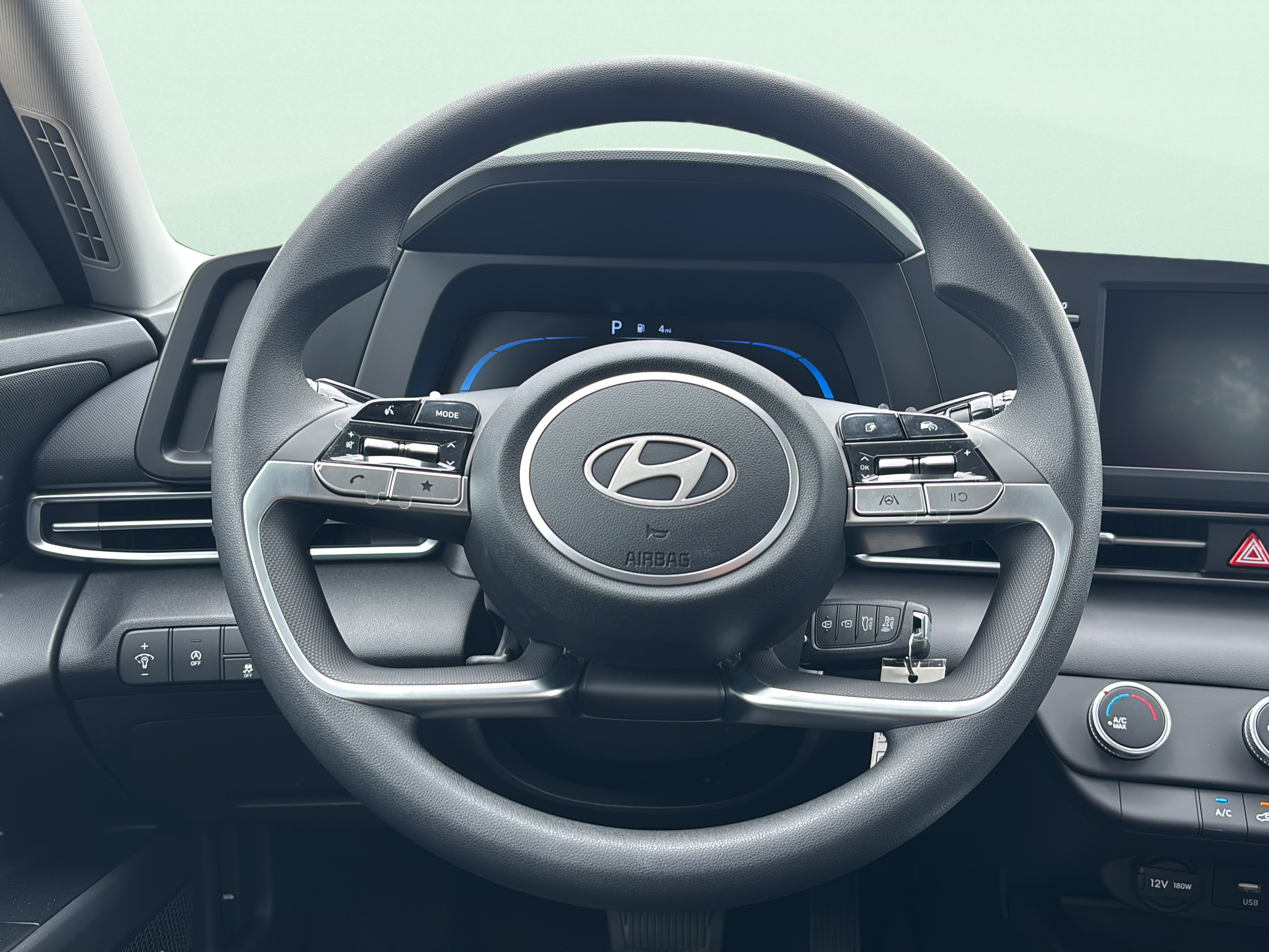 New 2026 Hyundai Elantra SE FWD image 12